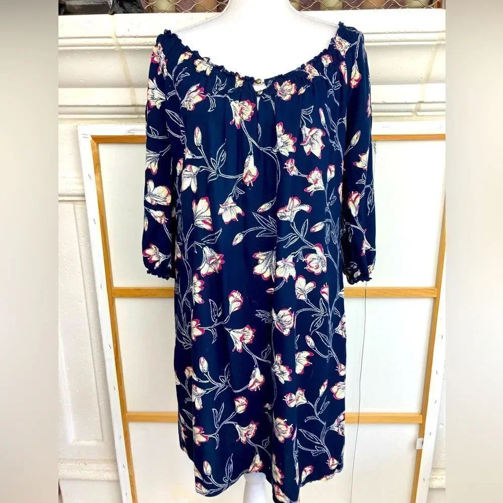 Lucky brand Floral peasant dress off shoulder or on, elastic neckline🌺